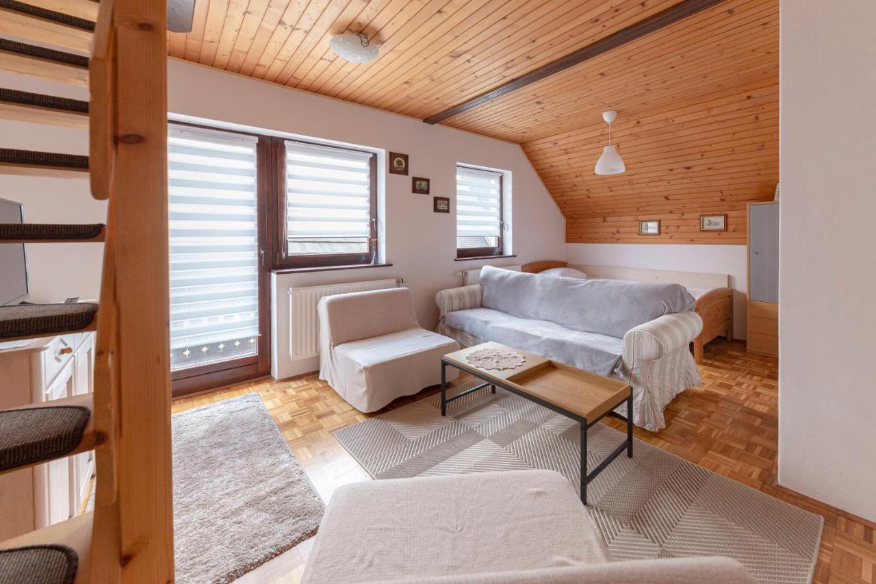 Apartma Mikelj بوينج المظهر الخارجي الصورة
